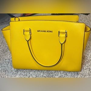 Michael kors yellow leather structured purse